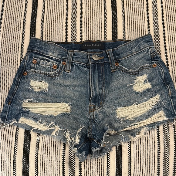 Aeropostale Blue Distressed Jean Shorts: Size 000 - Picture 1 of 4